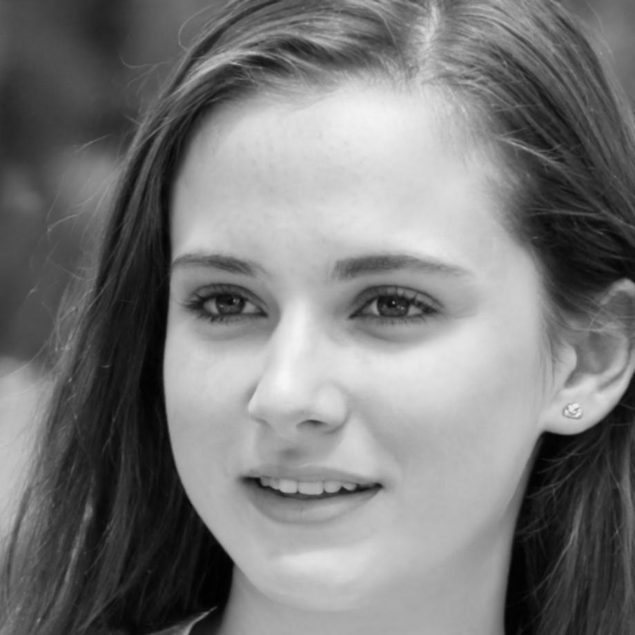 Ana Ruiz, CEO